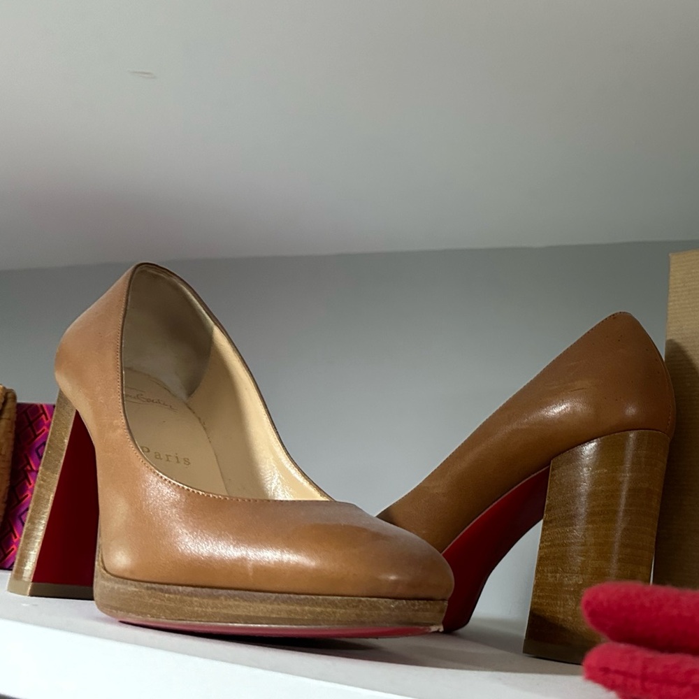 Christian Louboutin Brown Kabetts size 36 - Picture 3 of 6